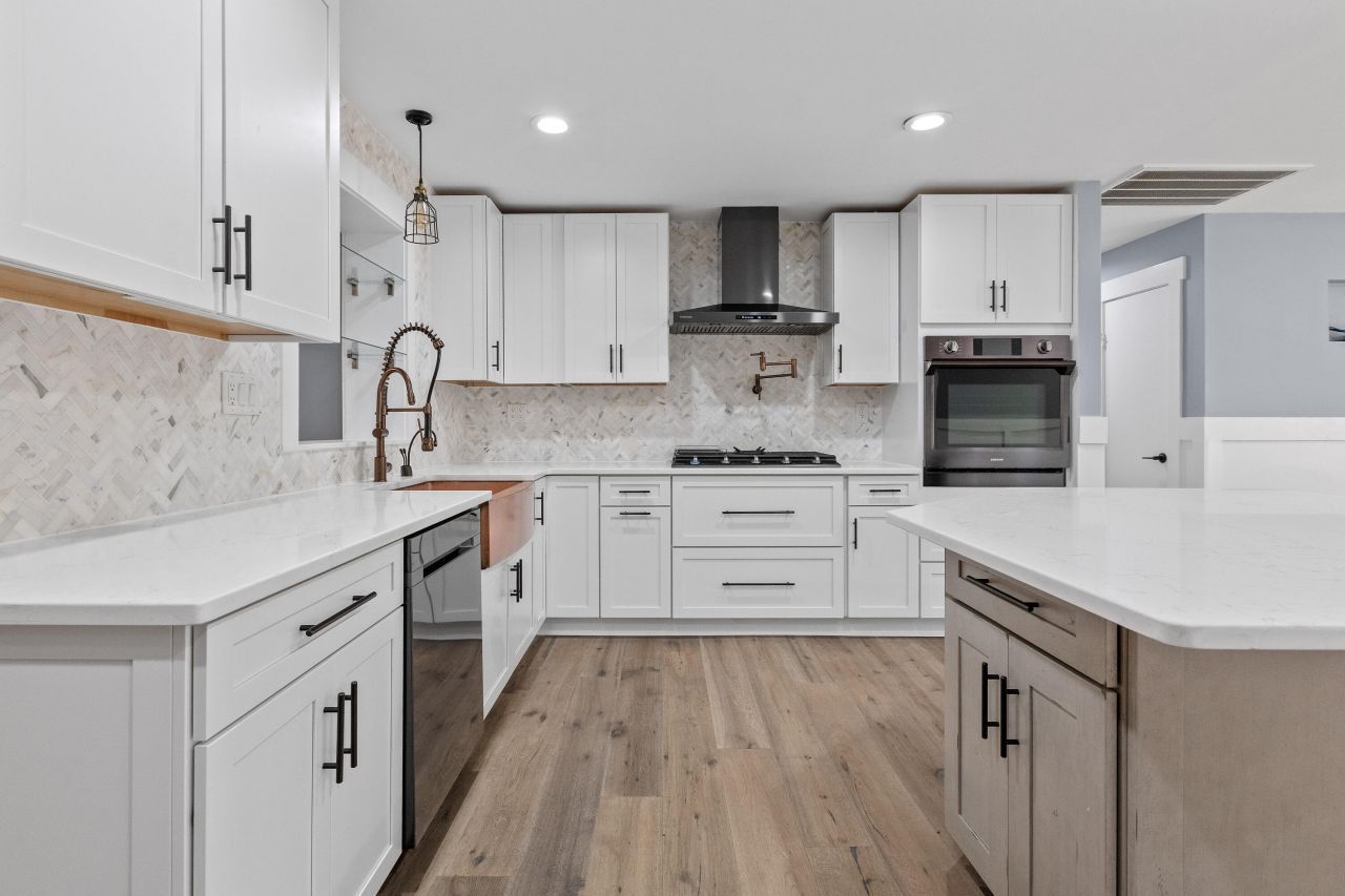 1431 Heather Drive Photo 13