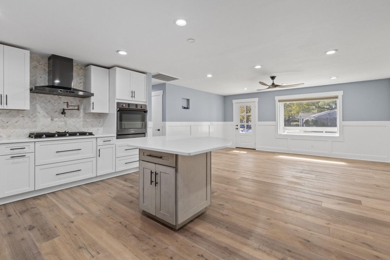 1431 Heather Drive Photo 14