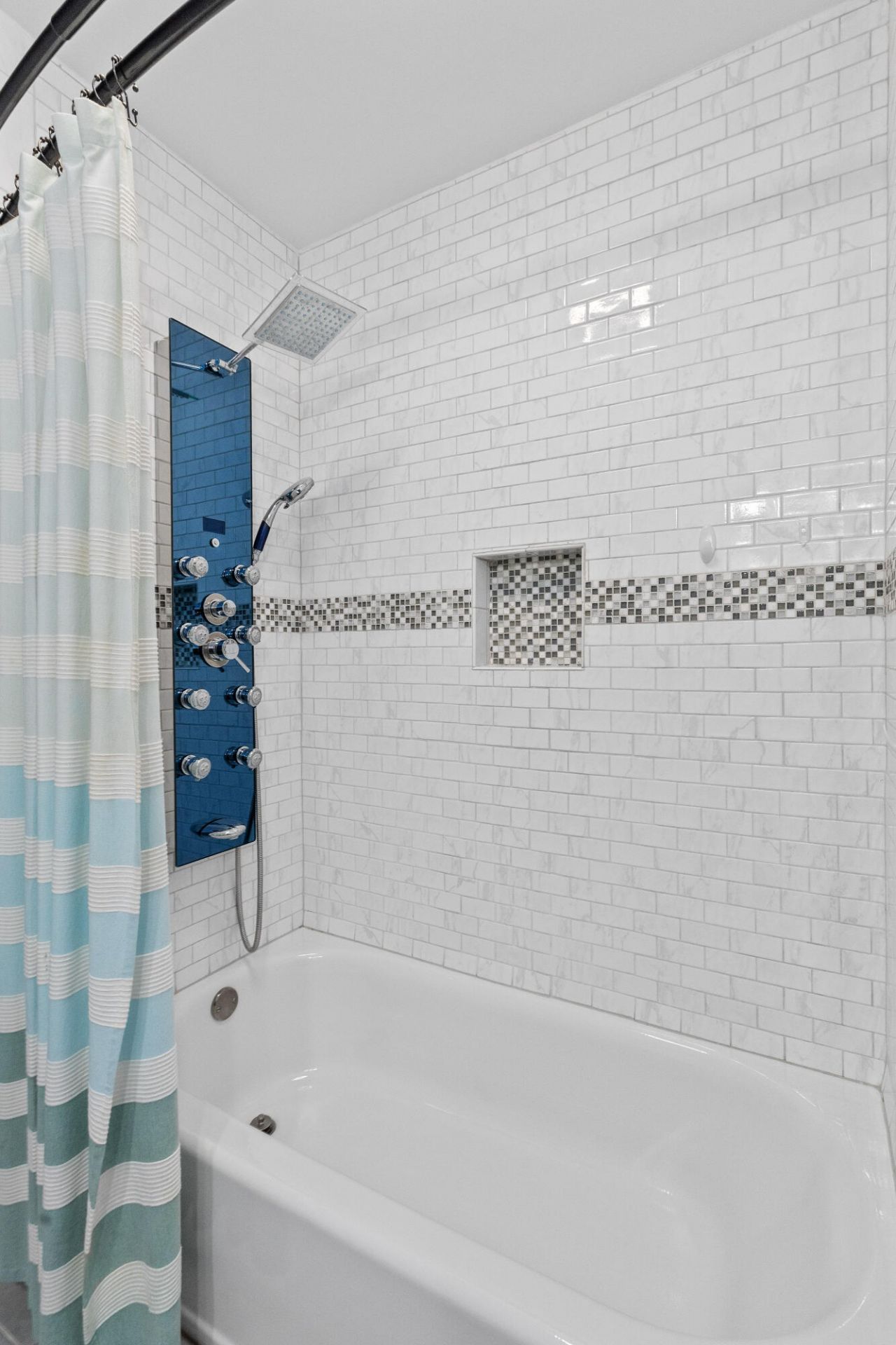 1431 Heather Drive Photo 19