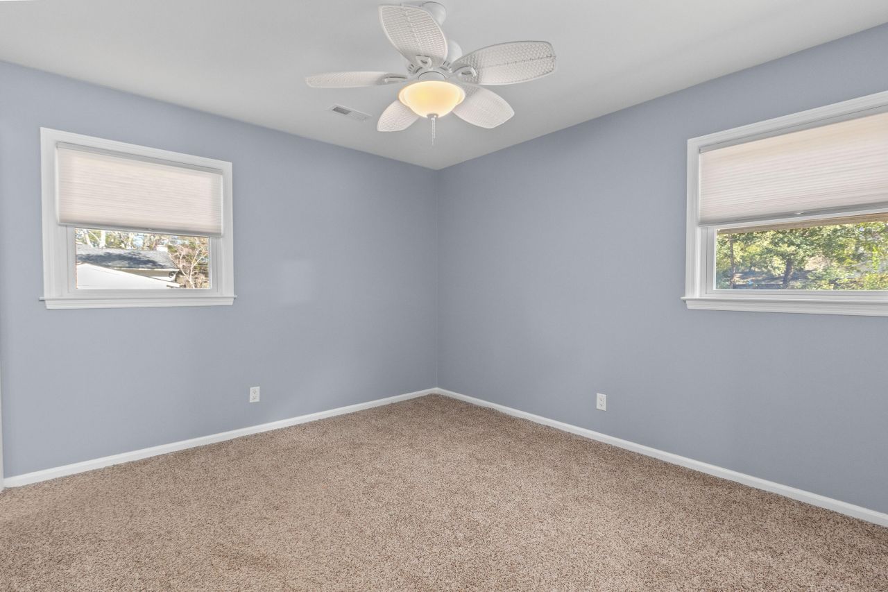 1431 Heather Drive Photo 24