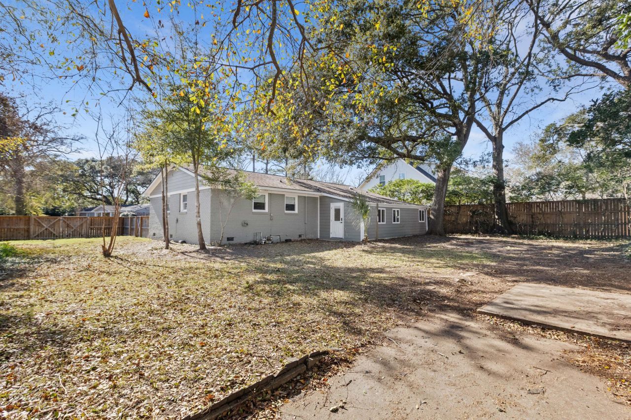 1431 Heather Drive Photo 44