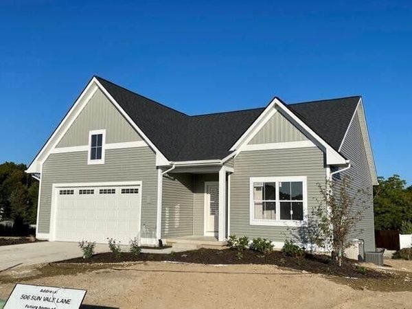 580 Sun Vale Lane, Unit 5, Grandville, MI 49418