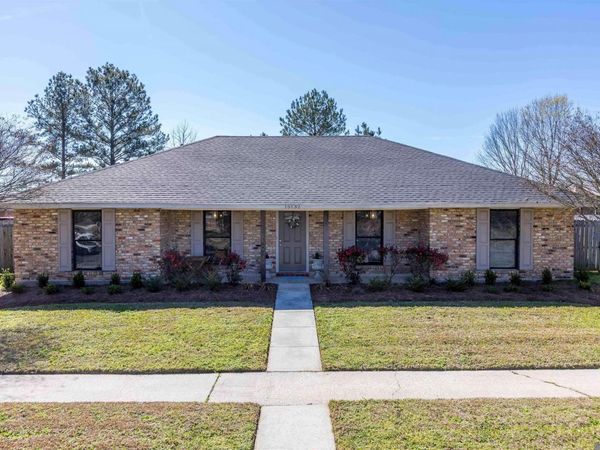 15132 Seven Pines Ave, Baton Rouge, LA 70817