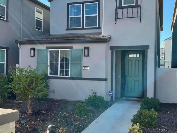 3522 Pelican Ct, West Sacramento, CA 95691