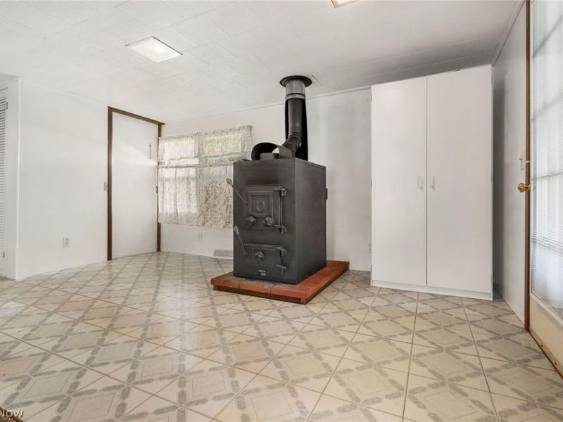 550 Johnson Avenue, Alliance, OH 44601 Photo 14