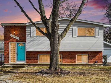 18980 Brentwood Street, Livonia, MI 48152