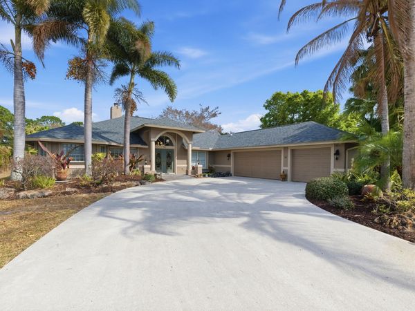 441 SE Pine Road, Port St. Lucie, FL 34984