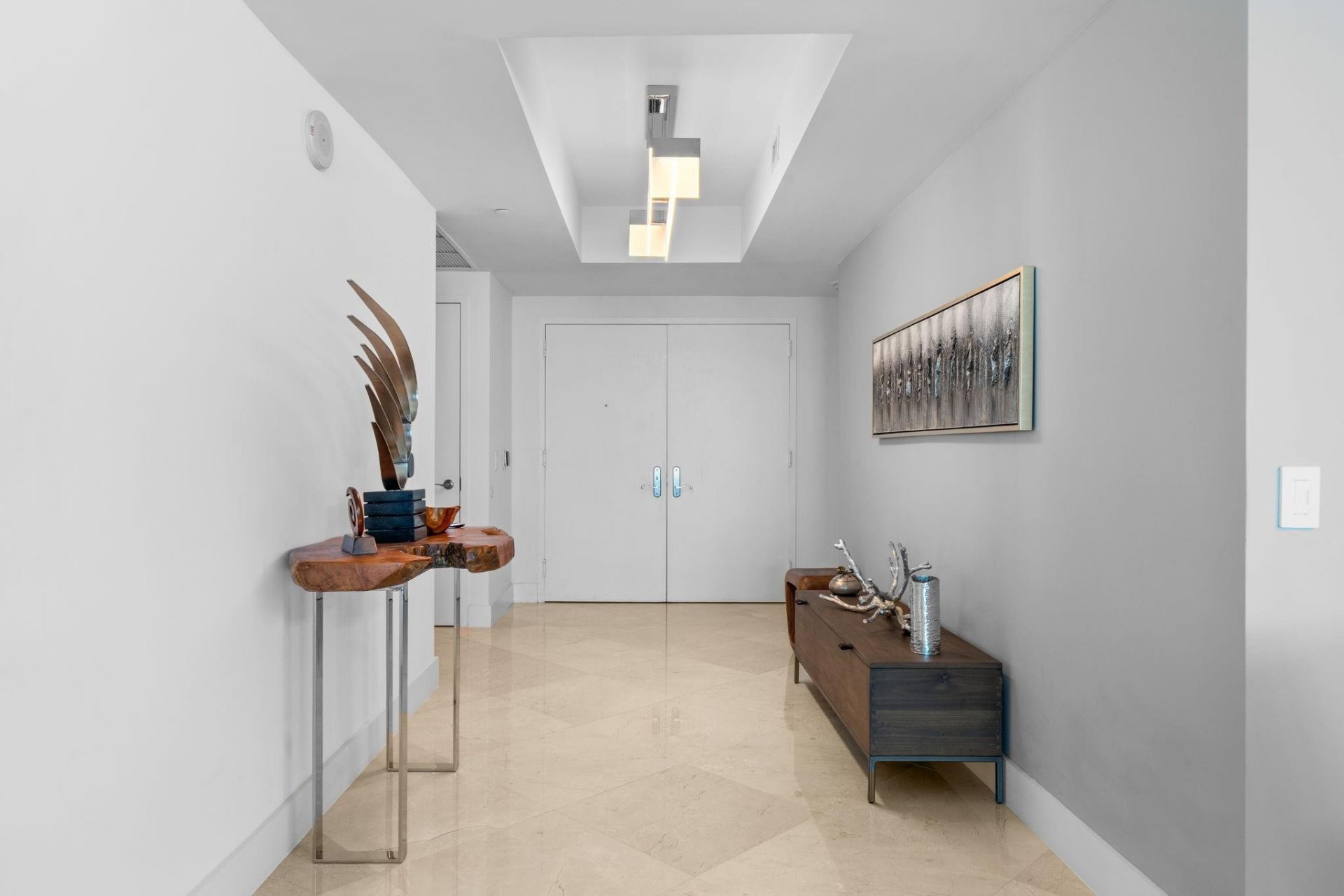 101 S Fort Lauderdale Beach Boulevard, Unit 705, Fort Lauderdale, FL 33316 Photo