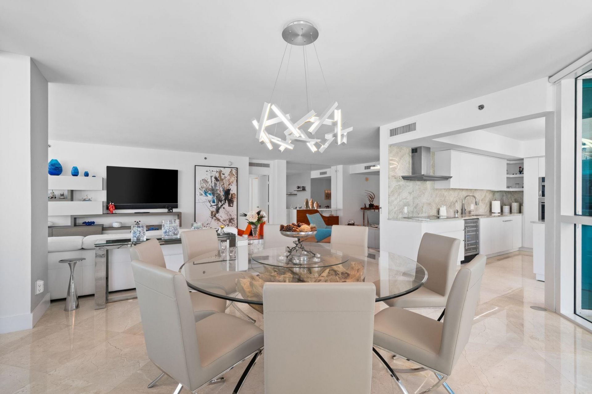 101 S Fort Lauderdale Beach Boulevard, Unit 705, Fort Lauderdale, FL 33316 Photo