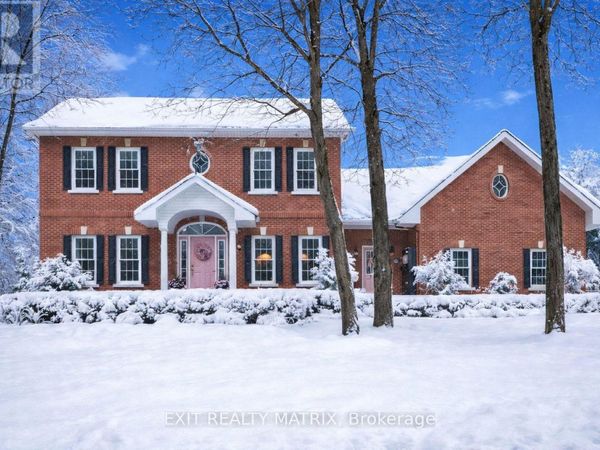 1271 GEORGES VANIER Drive, Ottawa, ON K4C1R6