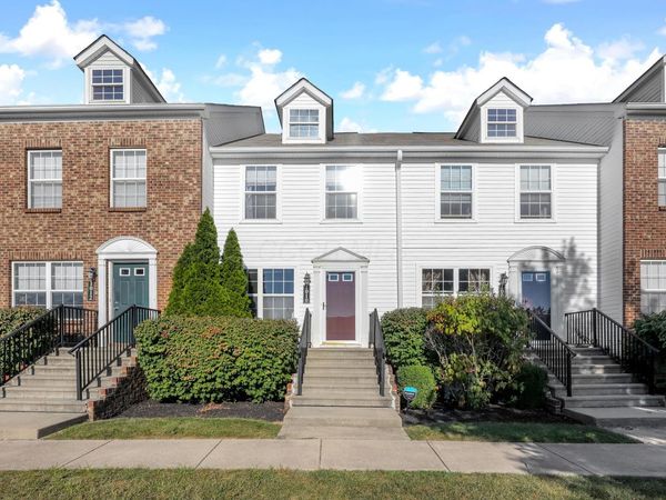 1010 Hartford Village Boulevard , Columbus, OH 43228