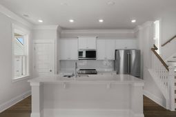 128 Broadstone Drive photo 4