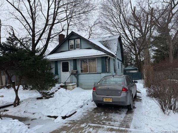 2122 Walnut Street , North Baldwin, NY 11510