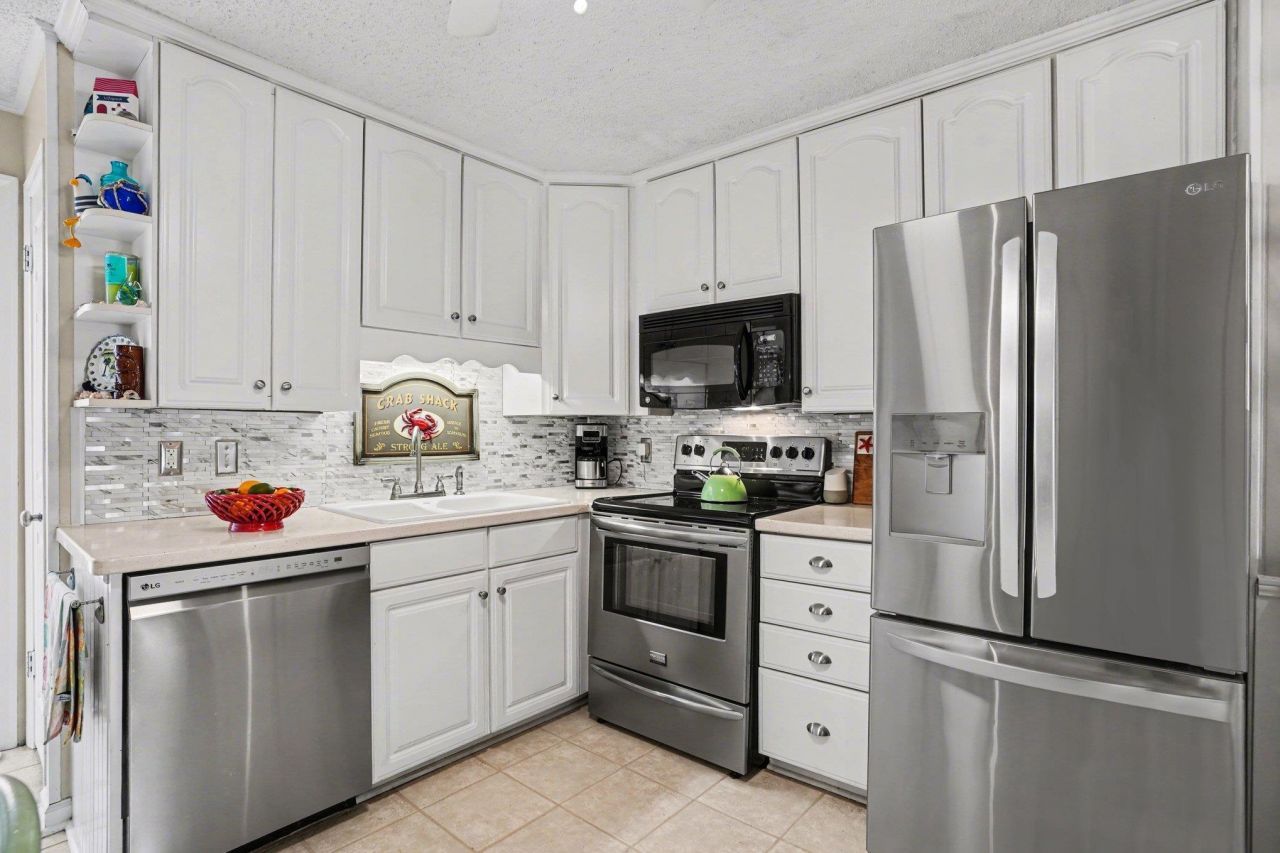 1919 Spring St.  Photo 10