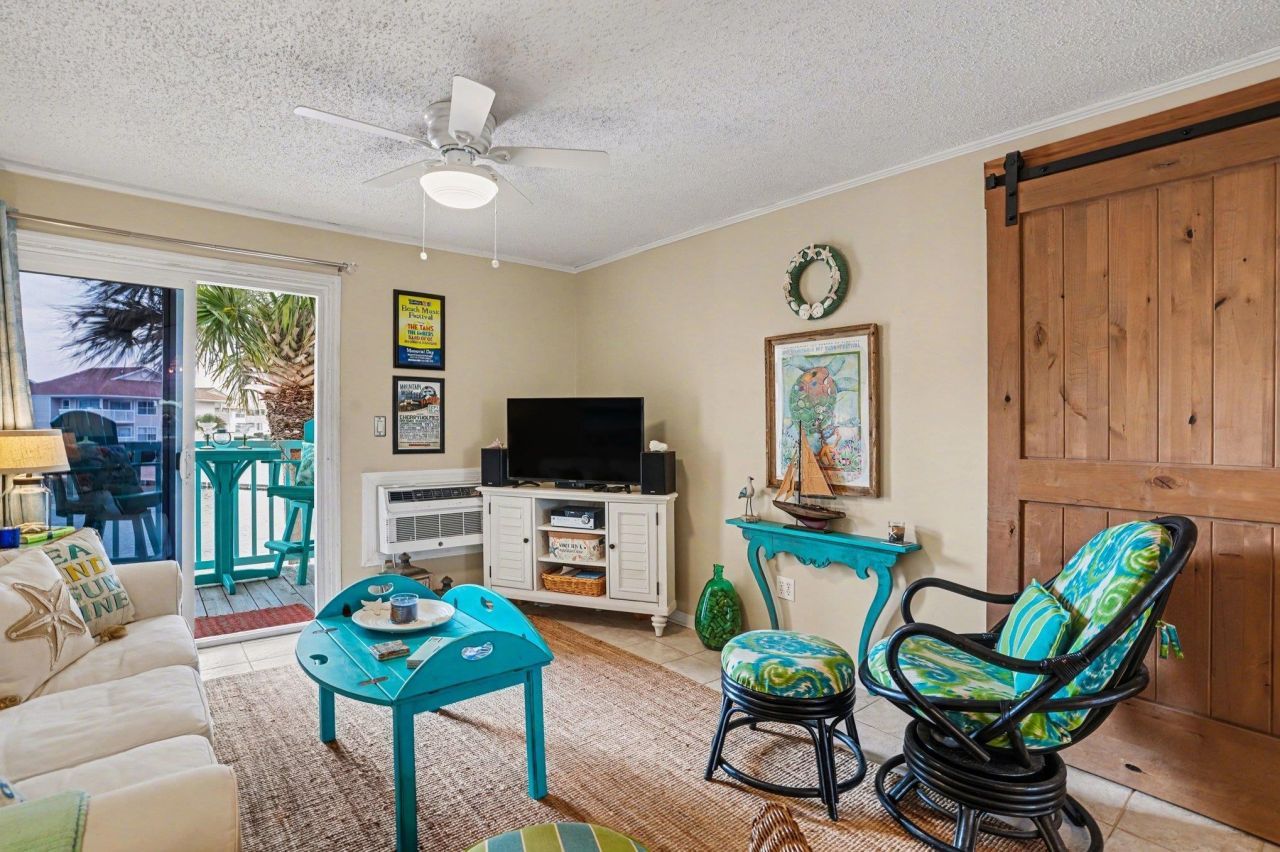 1919 Spring St.  Photo 14