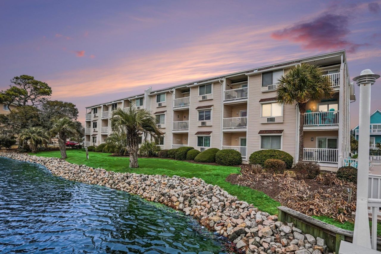 1919 Spring St.  Photo 32