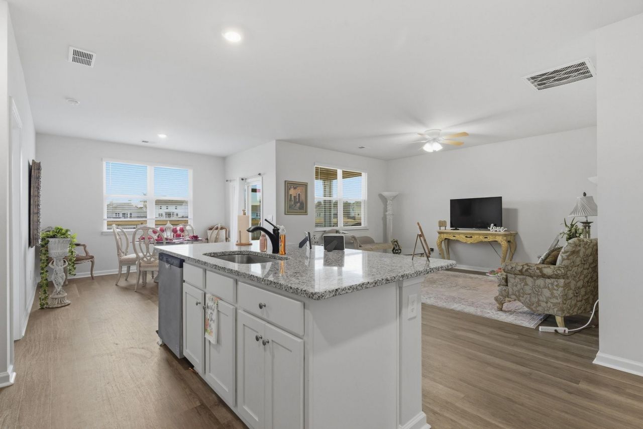 5032 Appleridge Dr.  Photo 15