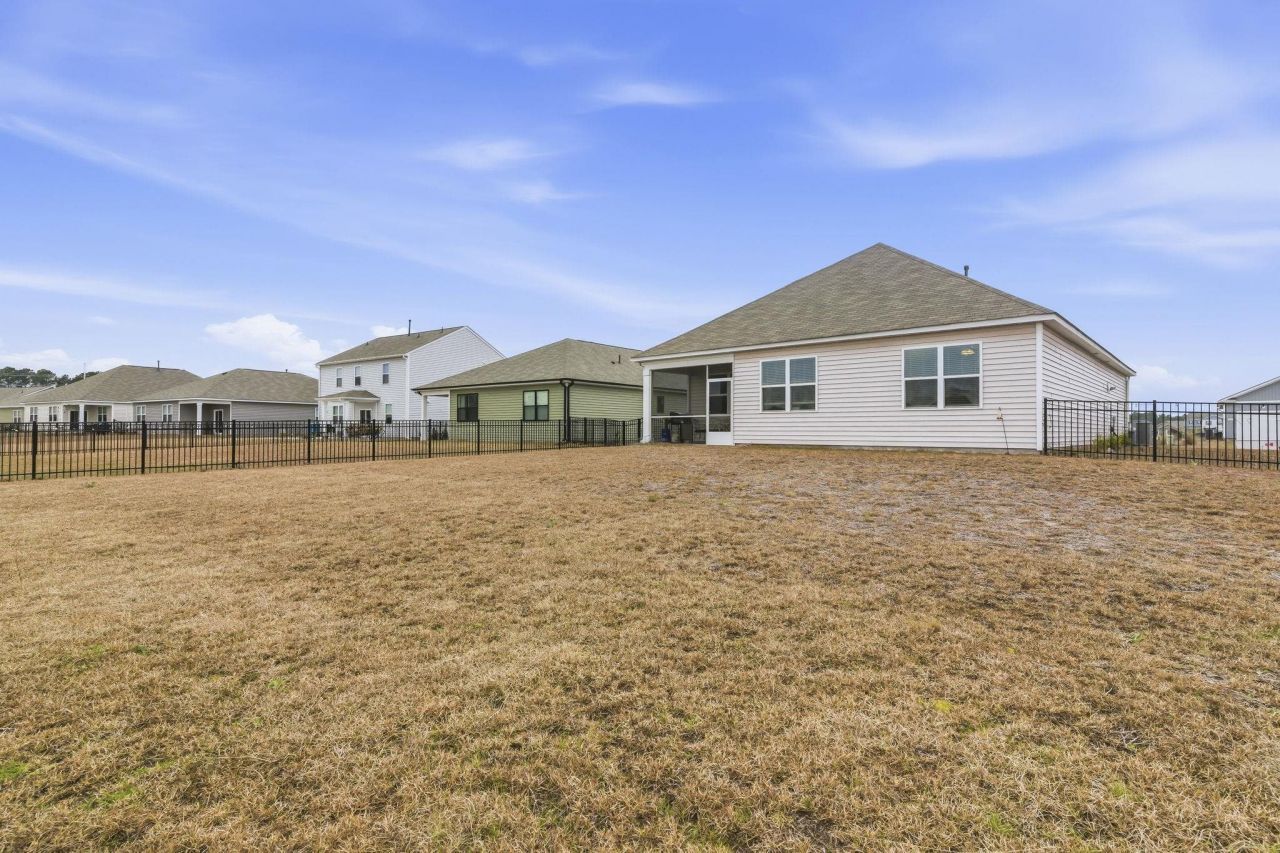 5032 Appleridge Dr.  Photo 33