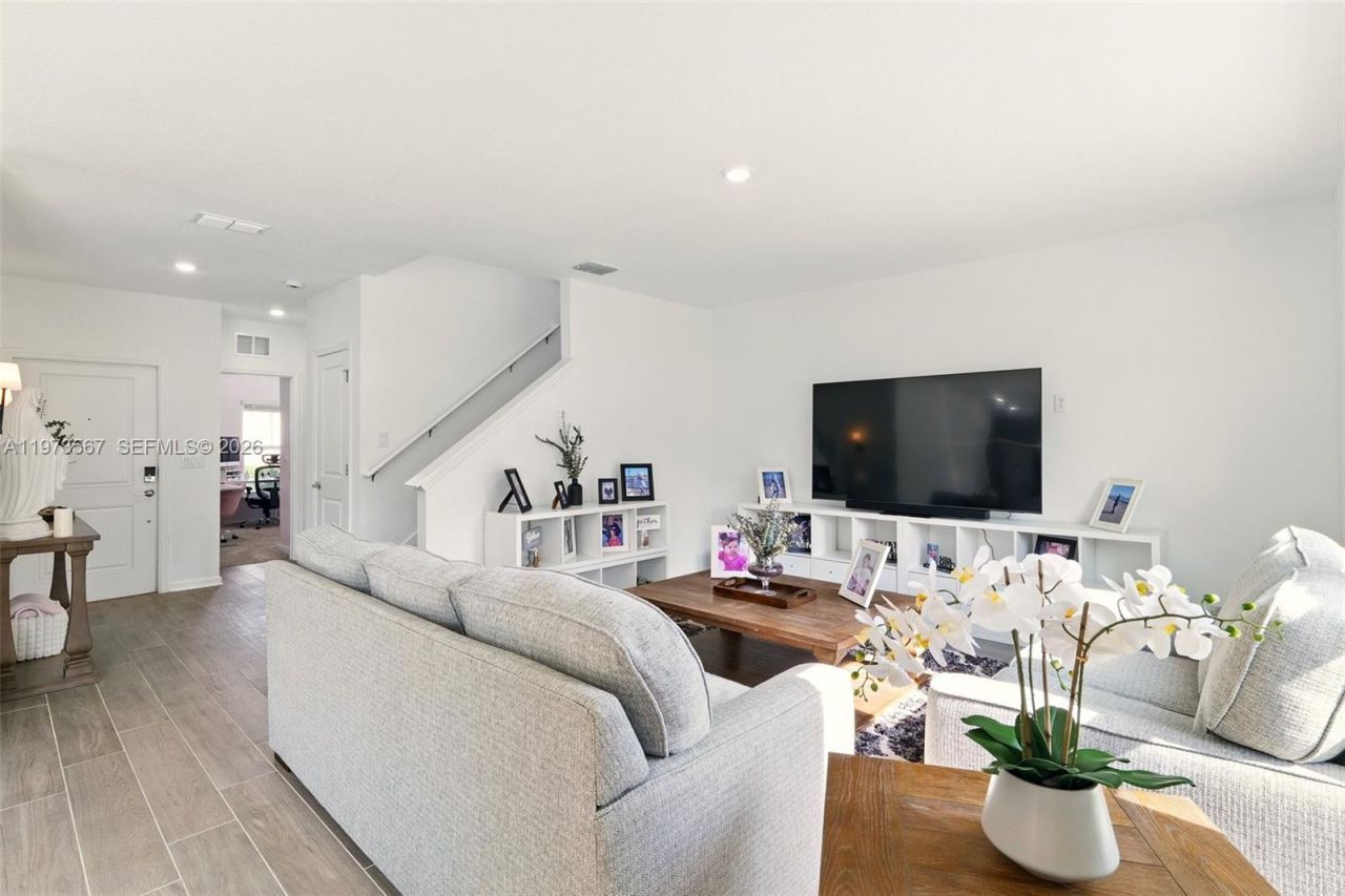 700 Trotters Dr , Eagle Lake, FL 33839 Photo