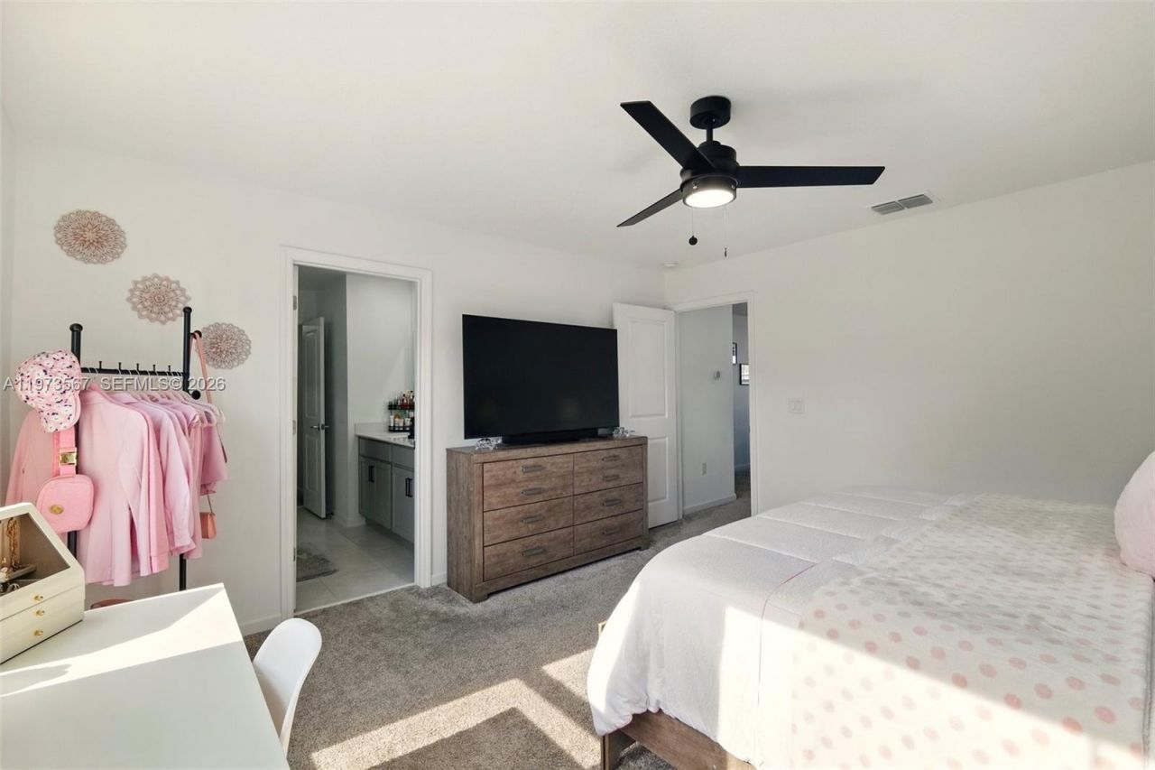 700 Trotters Dr , Eagle Lake, FL 33839 Photo