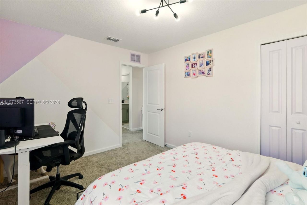 700 Trotters Dr , Eagle Lake, FL 33839 Photo