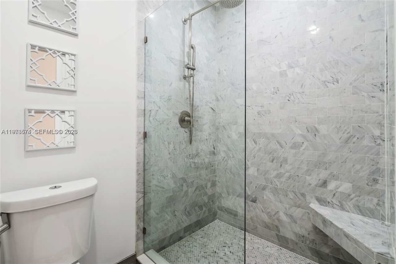 19900 SW 83rd Ave, Cutler Bay, FL 33189 Photo