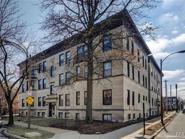 4256 Maryland Avenue , St Louis, MO 63108