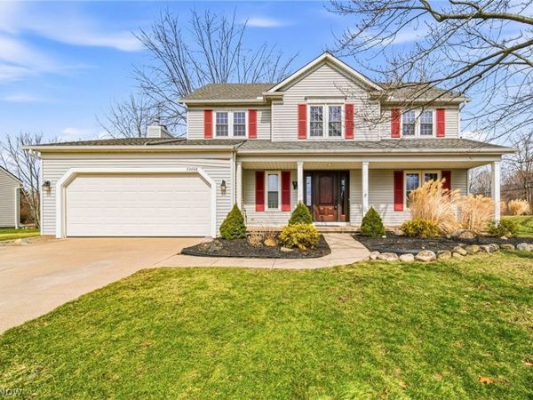 32068 Dorchester Drive, Avon Lake, OH 44012