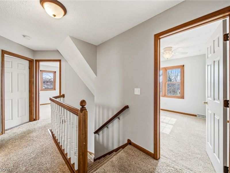 32068 Dorchester Drive, Avon Lake, OH 44012 Photo 14