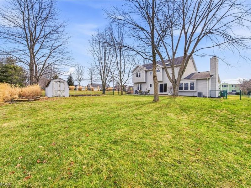 32068 Dorchester Drive, Avon Lake, OH 44012 Photo 34