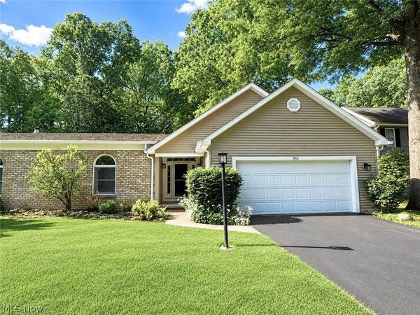 361 Hilltop Boulevard, Canfield, OH 44406