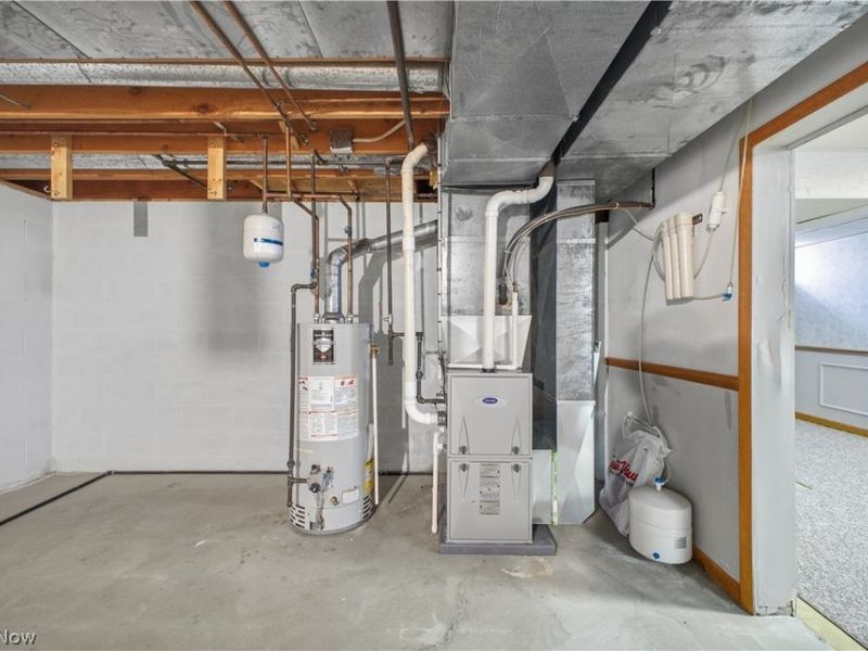 361 Hilltop Boulevard, Canfield, OH 44406 Photo 26