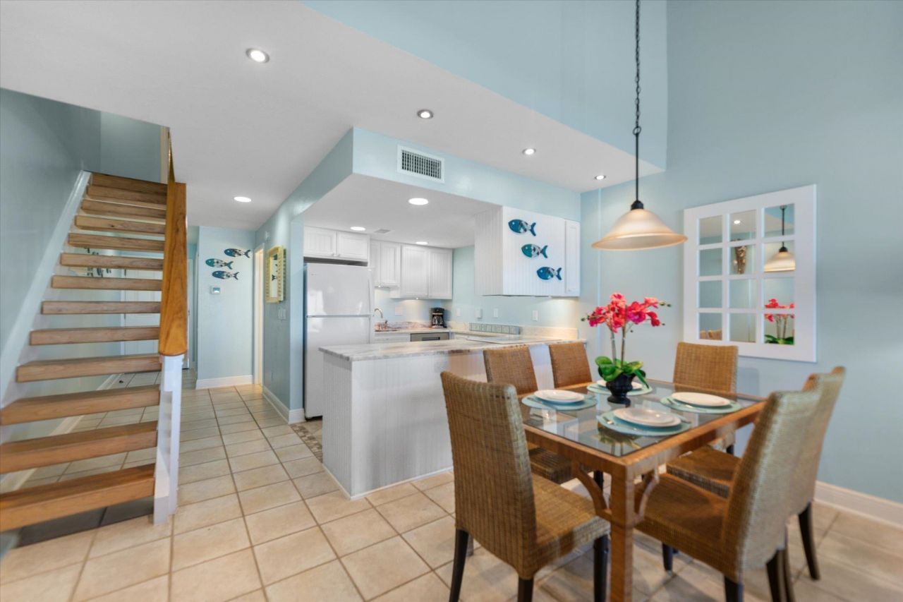 2030 Gulf Beach Villas, Unit 2030, Captiva, FL 33924 Photo