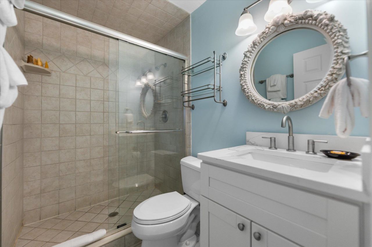 2030 Gulf Beach Villas, Unit 2030, Captiva, FL 33924 Photo