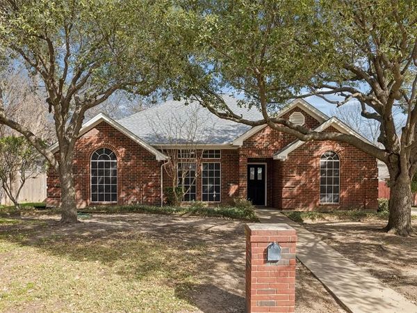 7308 Century Drive, North Richland Hills, TX 76182