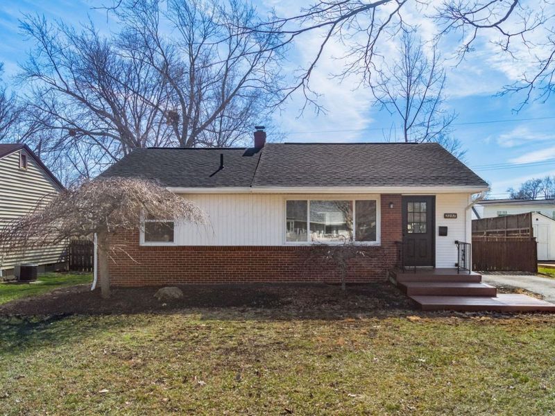 2257 Swansea Road, Columbus, OH 43221 Photo 1