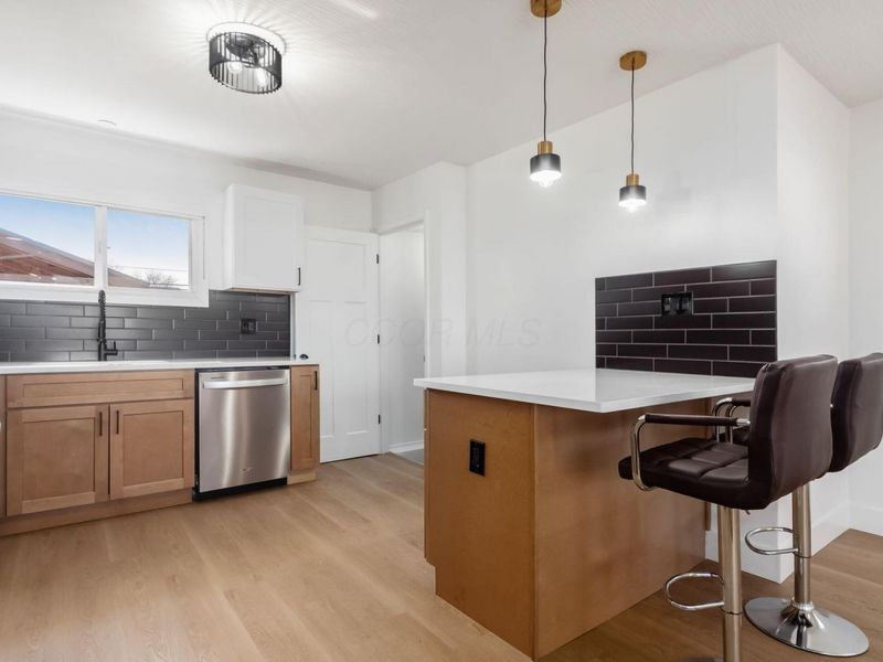 2257 Swansea Road, Columbus, OH 43221 Photo 10