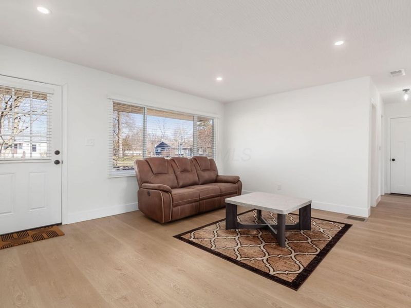 2257 Swansea Road, Columbus, OH 43221 Photo 7