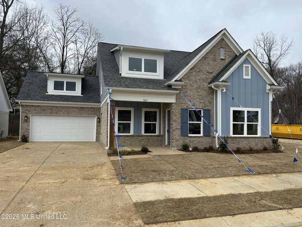 7203 Hickory Hollow Road, Walls, MS 38680