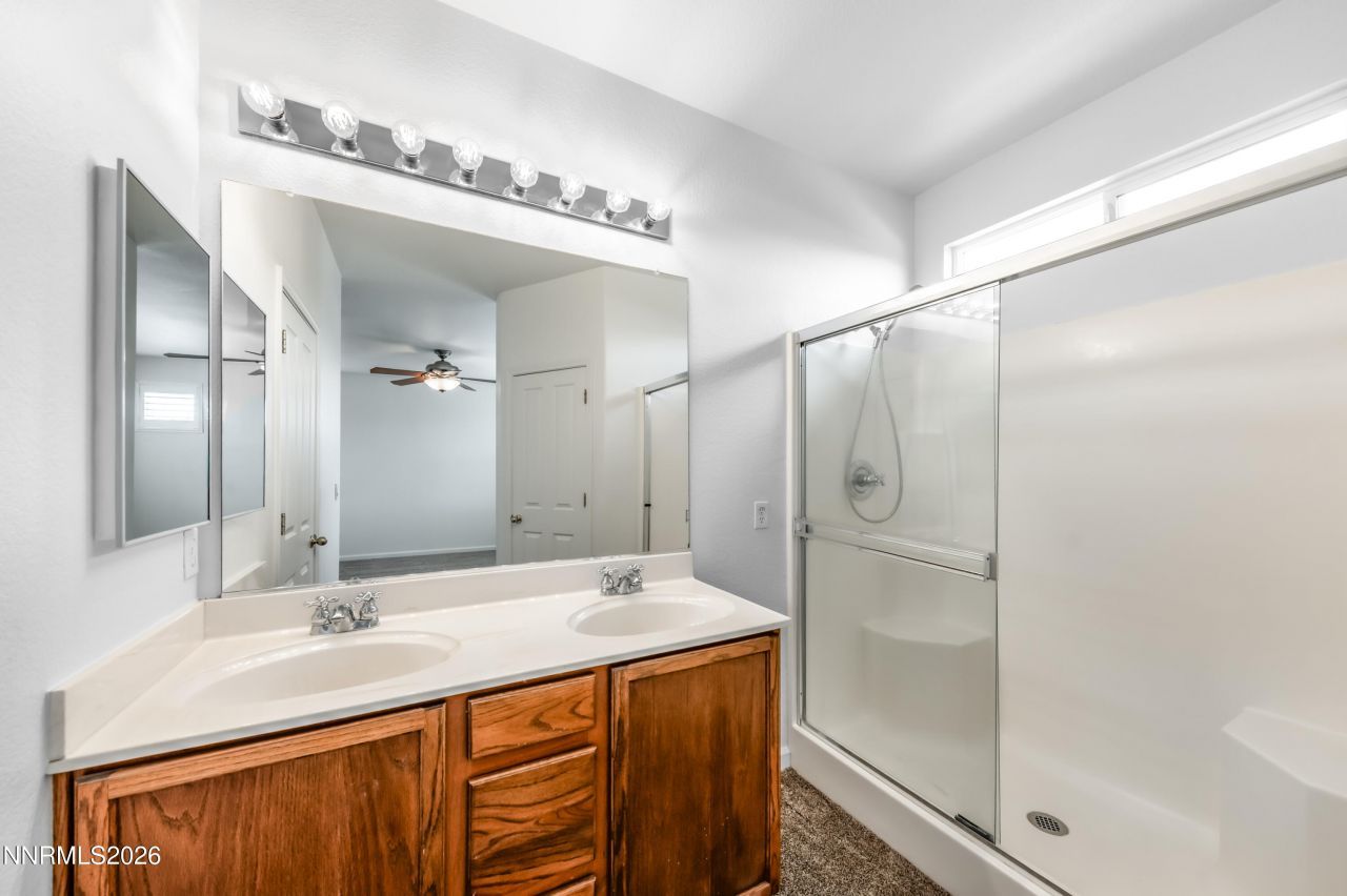 5828 Cathedral Peak Drive, Sparks, NV 89436 Photo