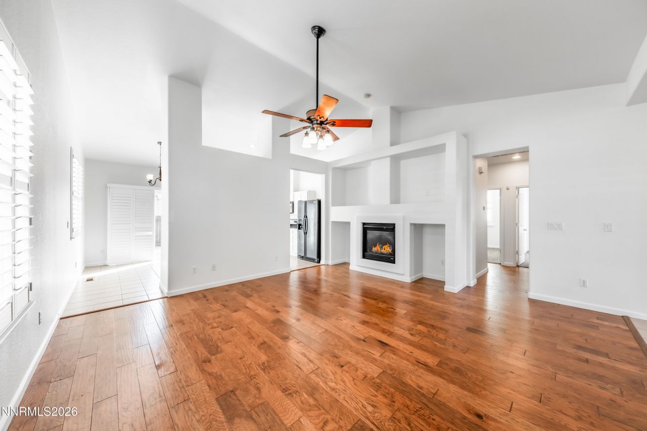 5828 Cathedral Peak Drive, Sparks, NV 89436 Photo