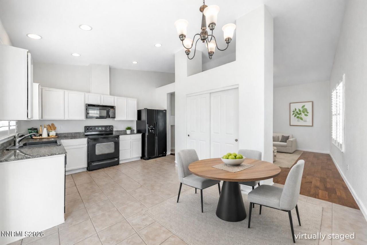 5828 Cathedral Peak Drive, Sparks, NV 89436 Photo