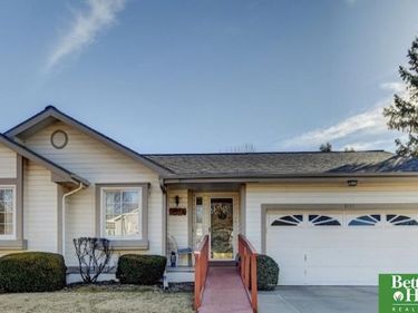 8141 S 69th Street, La Vista, NE 68128