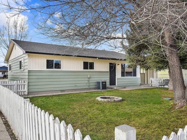 517 S Minnesota, Fruitland, ID 83619