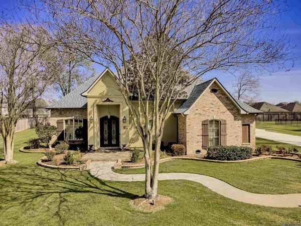 11372 Greenside Dr, Gonzales, LA 70737