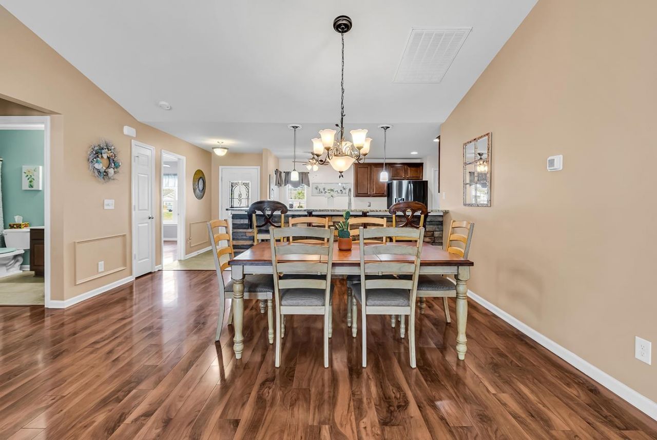 845 Bonita Loop  Photo 10