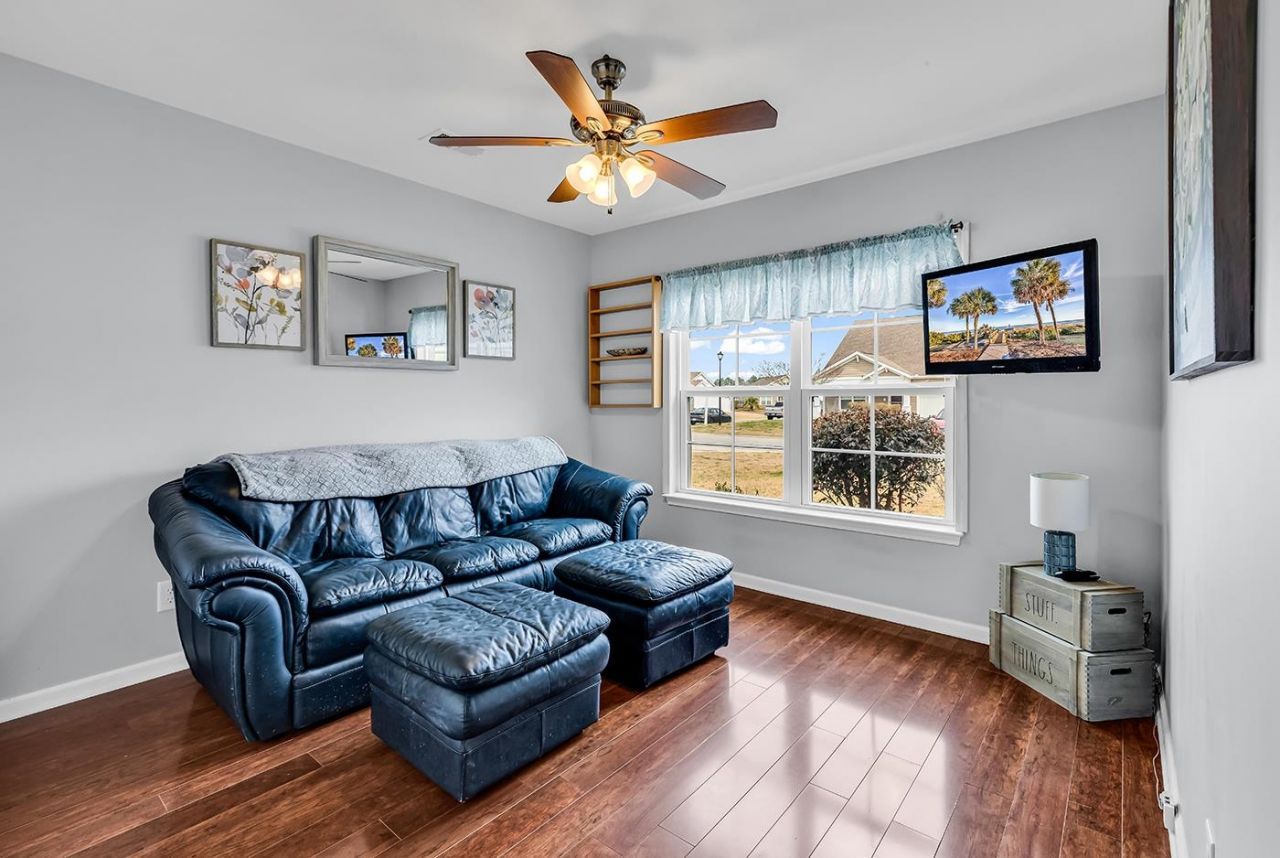 845 Bonita Loop  Photo 16