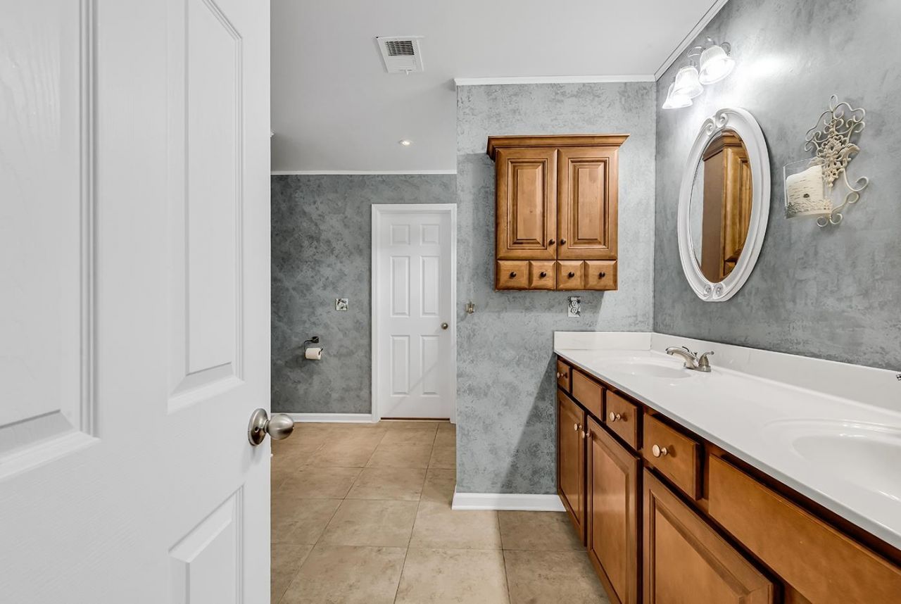 845 Bonita Loop  Photo 27