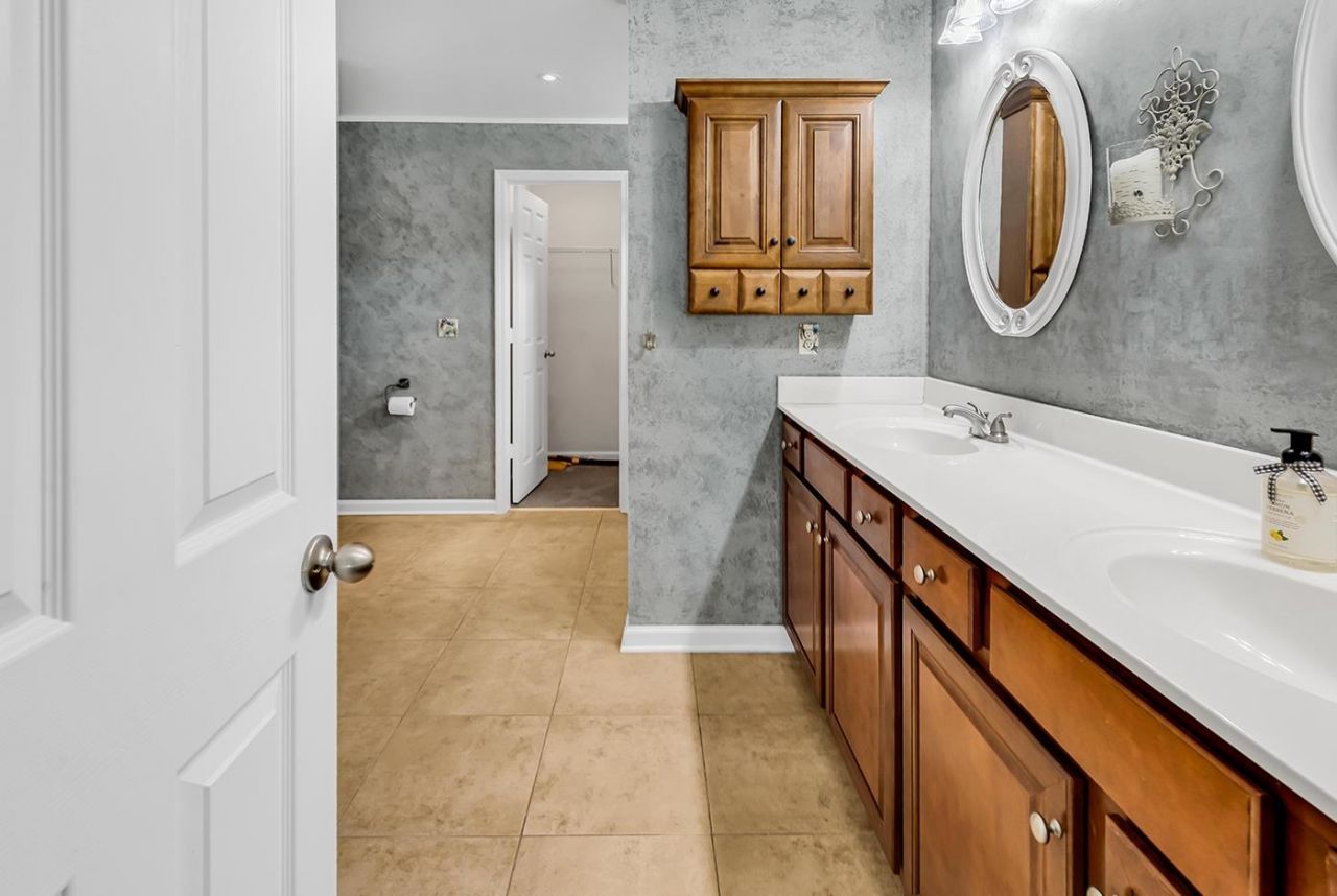 845 Bonita Loop  Photo 29