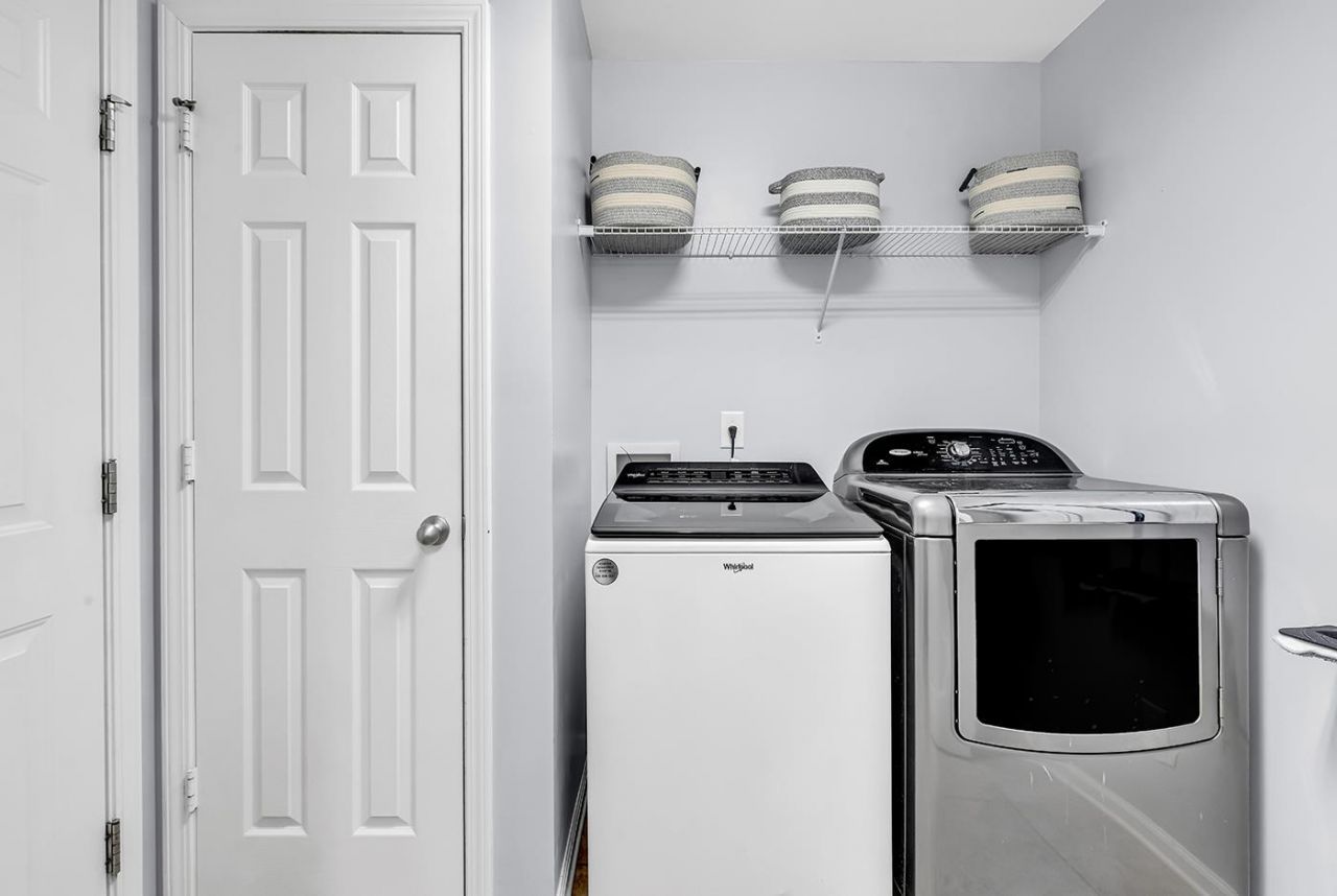 845 Bonita Loop  Photo 31